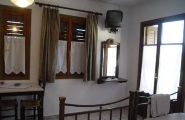 Pleoussa Studio And Apartments سكوبيلوس تاون المظهر الخارجي الصورة