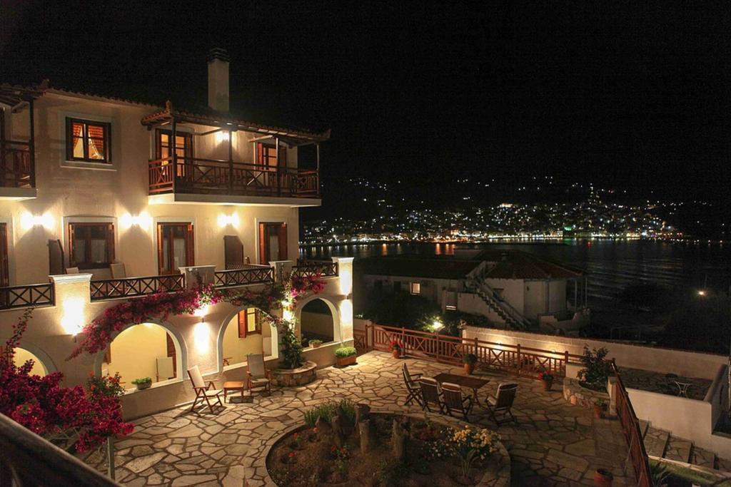 Pleoussa Studio And Apartments سكوبيلوس تاون المظهر الخارجي الصورة